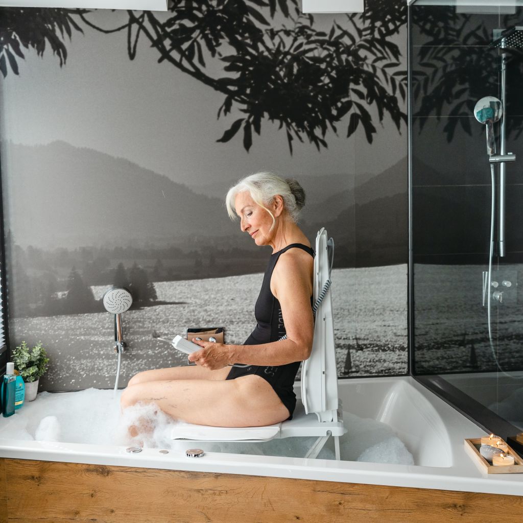 Siège élévateur de bain électrique Bellavita – 🛁 Confort & sécurité sans installation